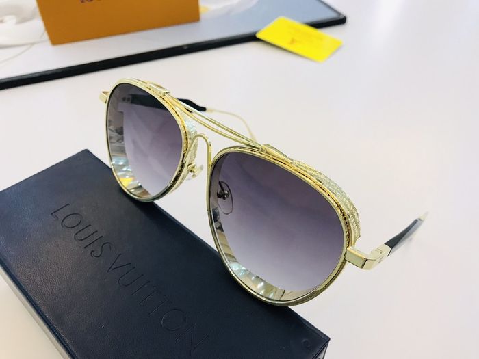 Louis Vuitton Sunglasses Top Quality LVS00331